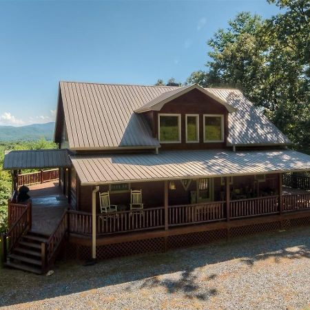 Pinecrest Lodge - Views In Aska Adventure Area Blue Ridge Exterior foto